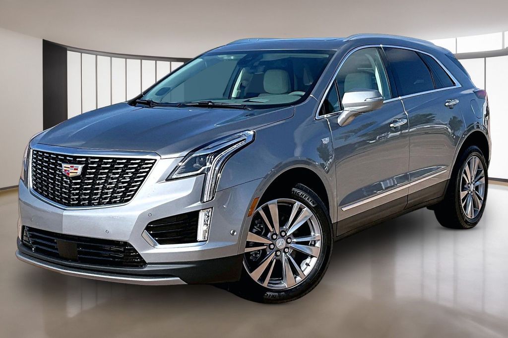 Argent Silver Metallic 2026 Cadillac XT5 SUV / Crossover Four-Wheel Drive 9-Speed Automatic