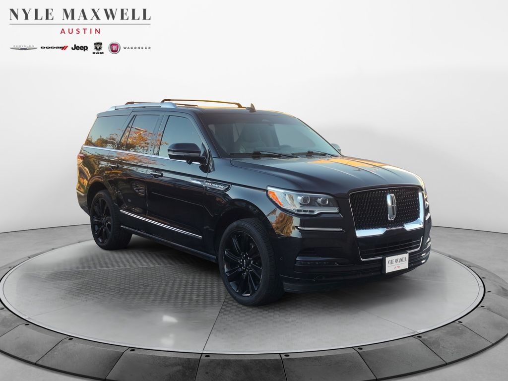 Used Car 2022 Lincoln Navigator  Reserve For Sale Under $60,000 In Austin, Texas