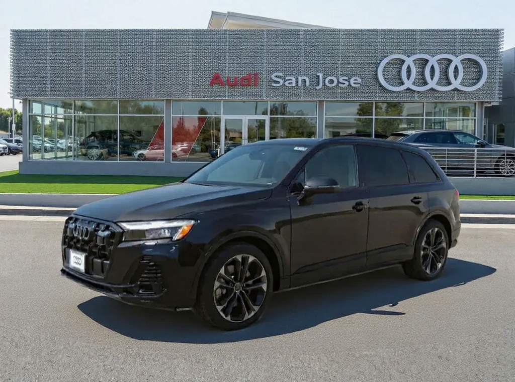 Thumbnail: 2026 Audi Q7 - 1