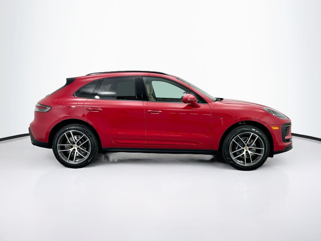 Thumbnail: 2026 Porsche Macan - 8