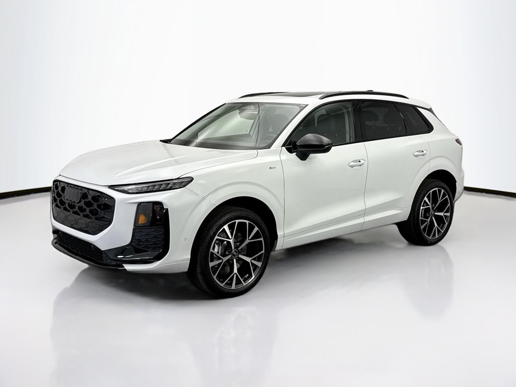 Thumbnail: 2026 Audi Q3 - 1
