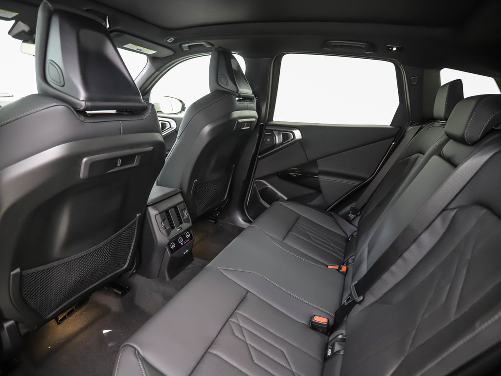 Thumbnail: 2026 BMW X3 - 22