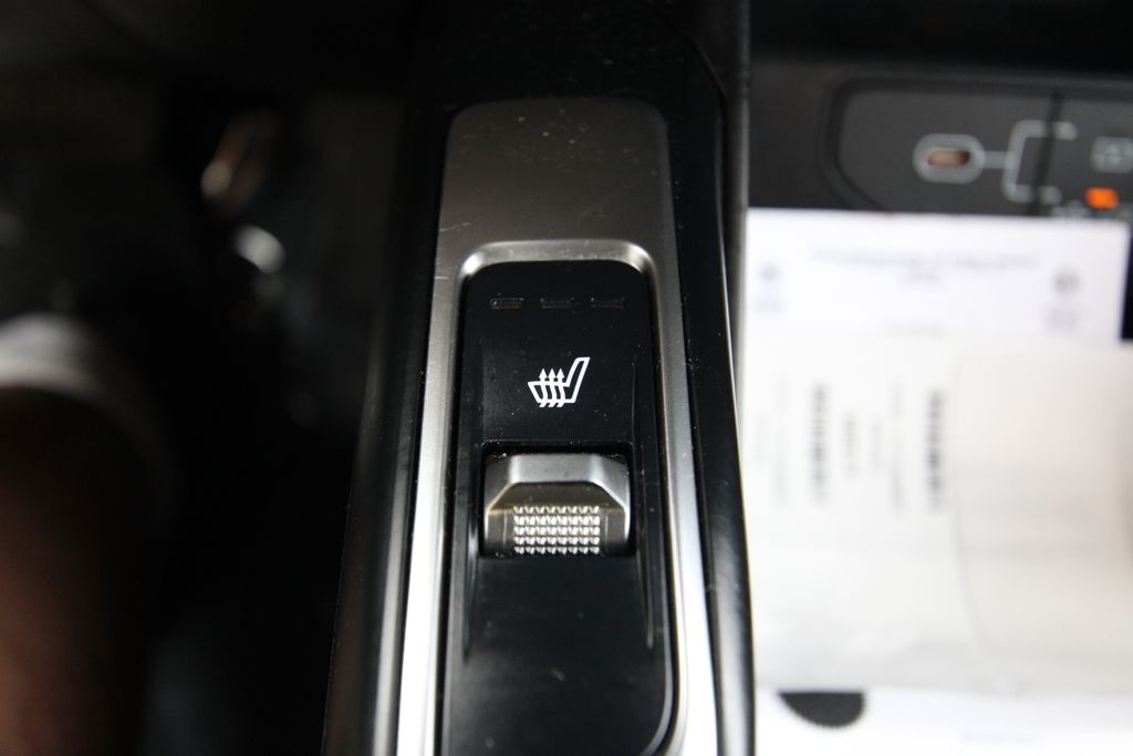 Used 2024 Kia Sorento SUV