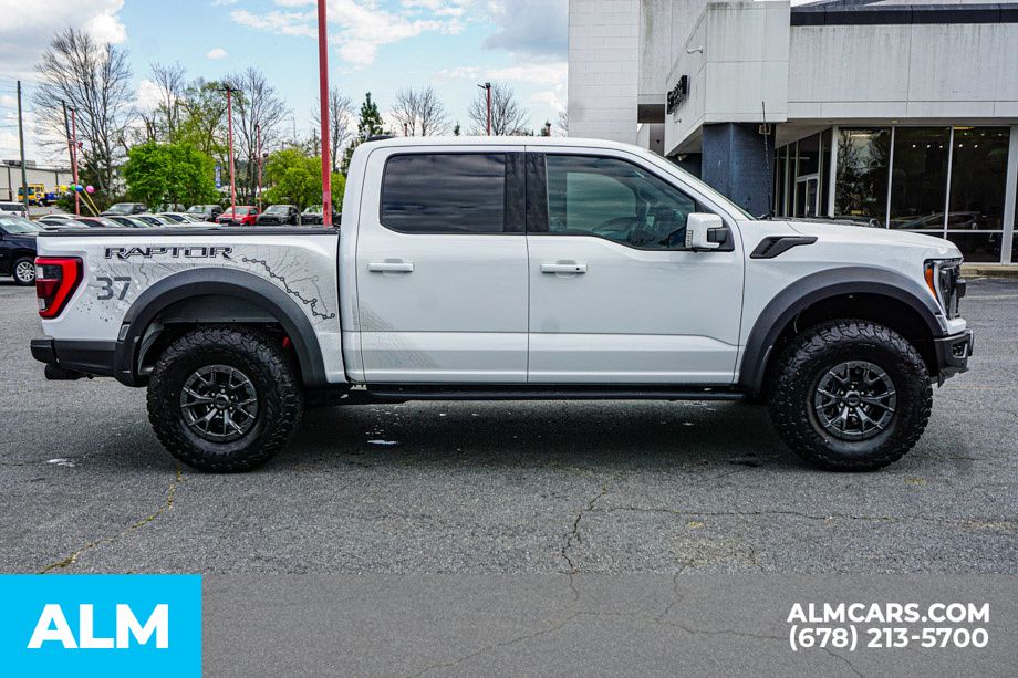 Used 2022 White Ford Raptor image 9