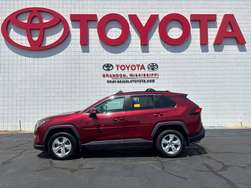 Used 2019 Toyota RAV4 SUV