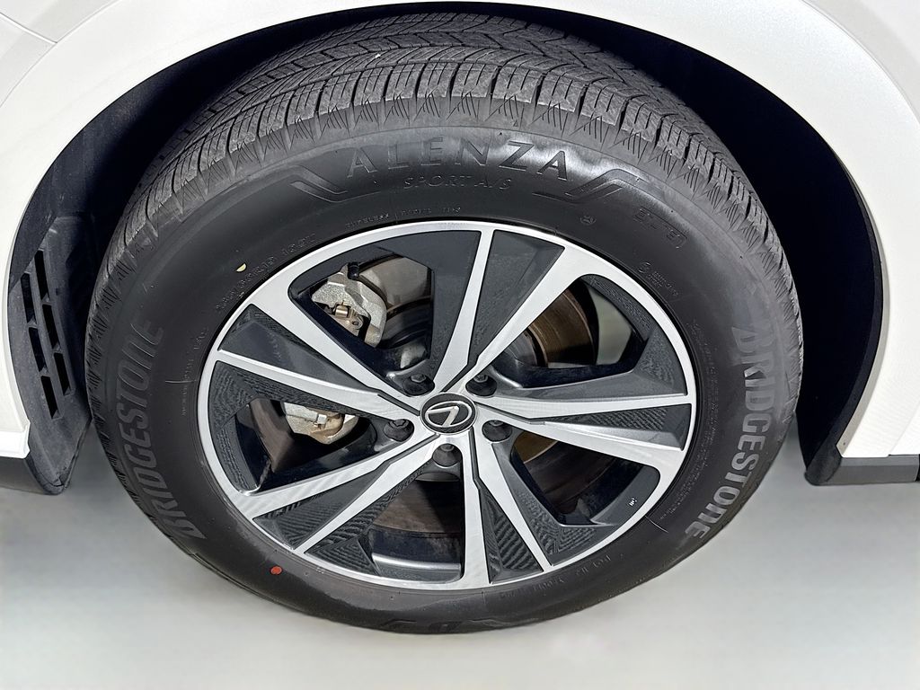 Thumbnail: 2025 Lexus RX - 32