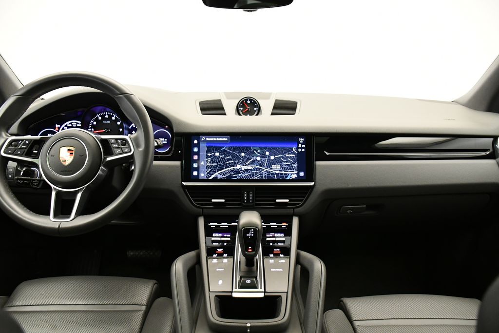 2023 Porsche Cayenne  21