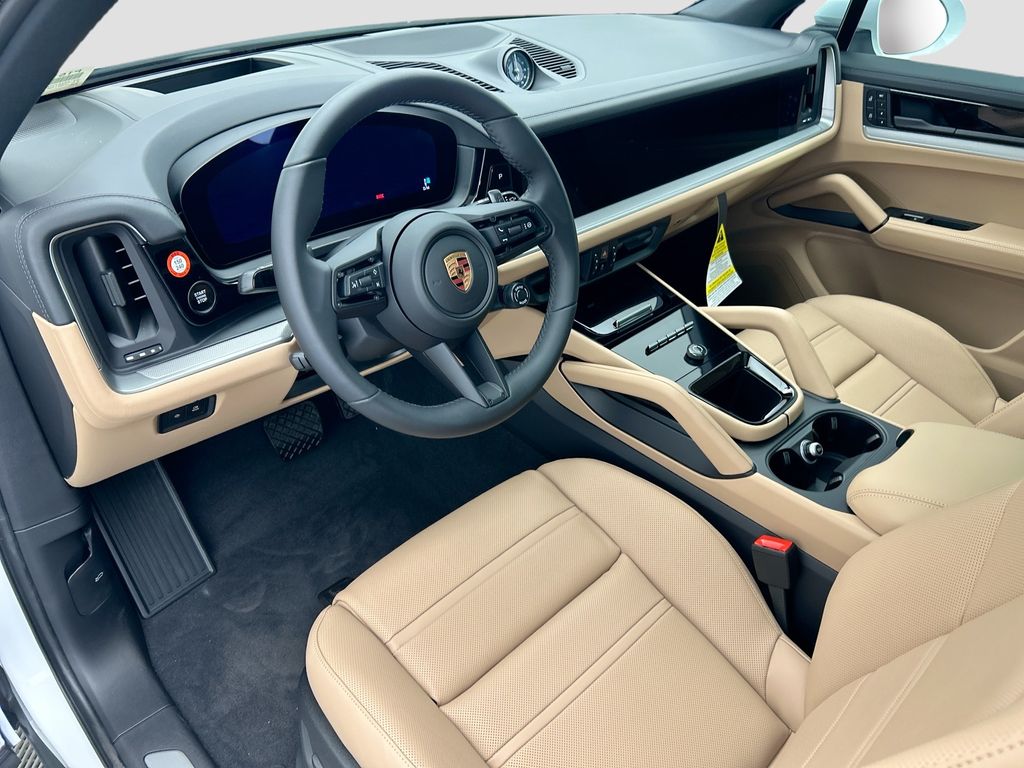 Thumbnail: 2026 Porsche Cayenne - 4