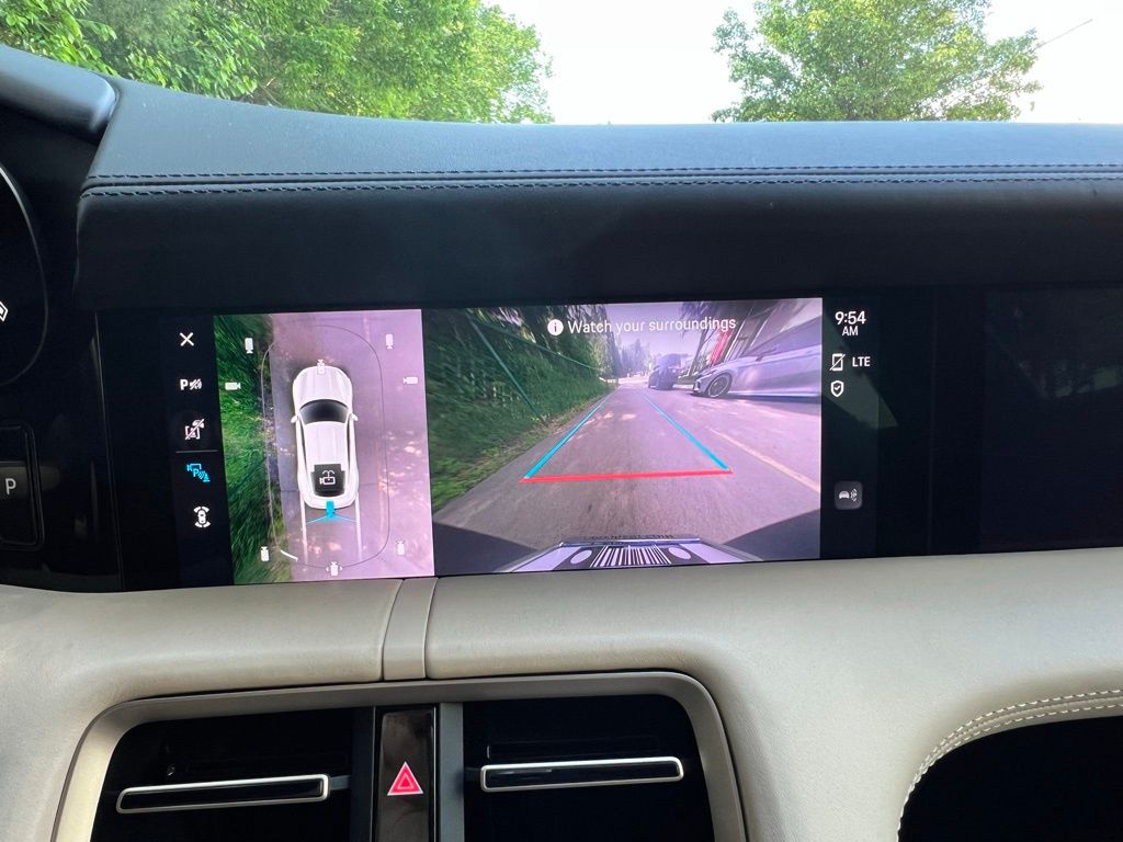 2021 Porsche Taycan 4S photo