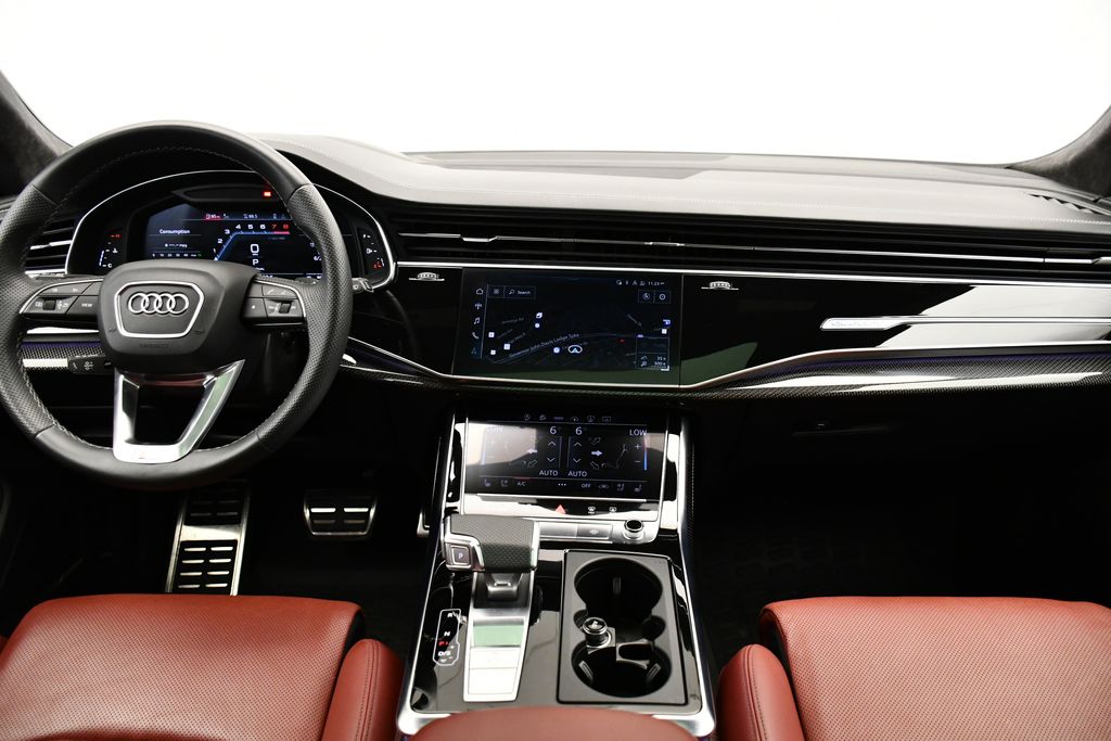 Thumbnail: 2022 Audi SQ8 - 18