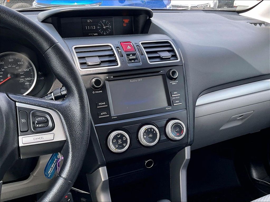 2018 Subaru Forester — photo 18