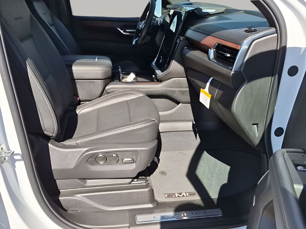 Used Car 2025 Gmc Yukon Xl  Denali For Sale Under $80,000 In Austin, Texas