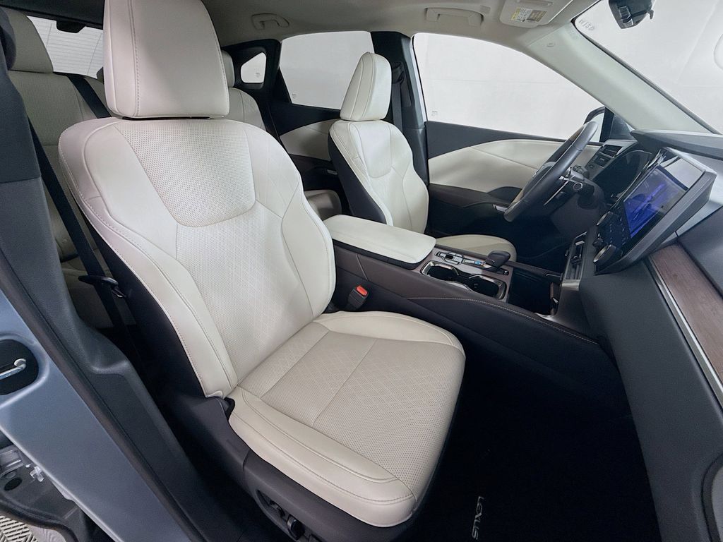 Thumbnail: 2024 Lexus RX - 28