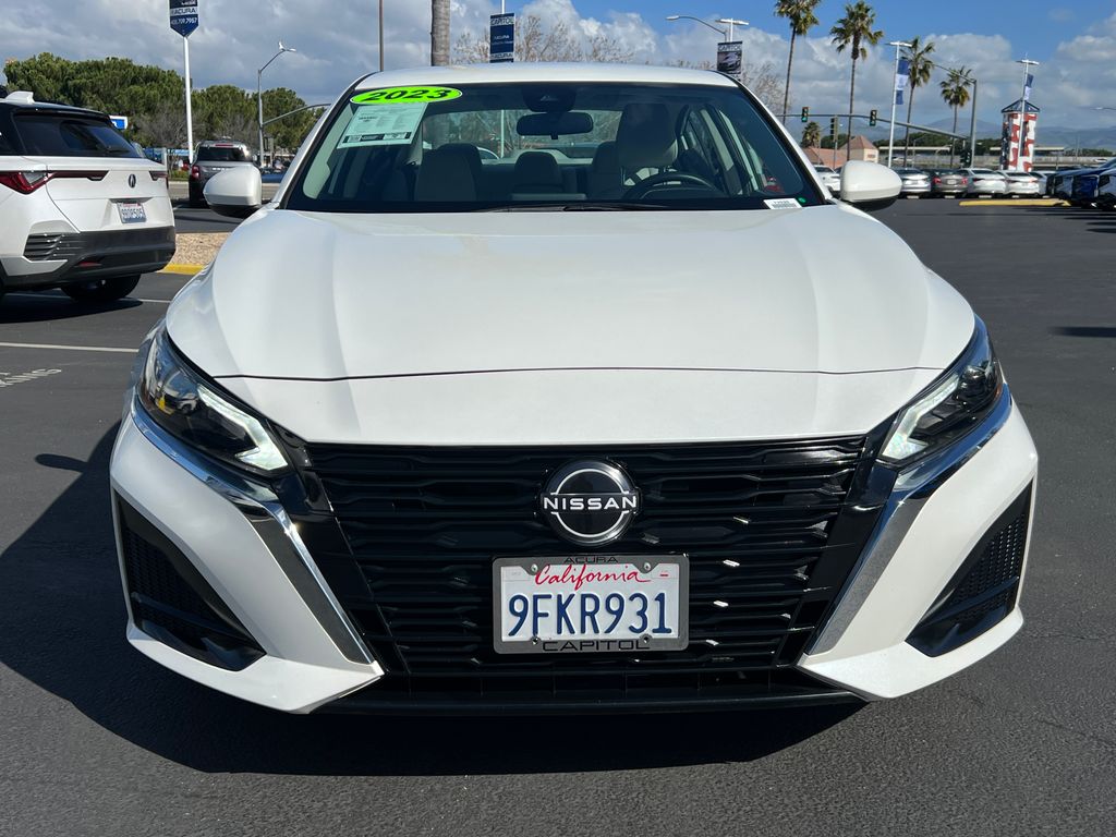 Thumbnail: 2023 Nissan Altima - 2