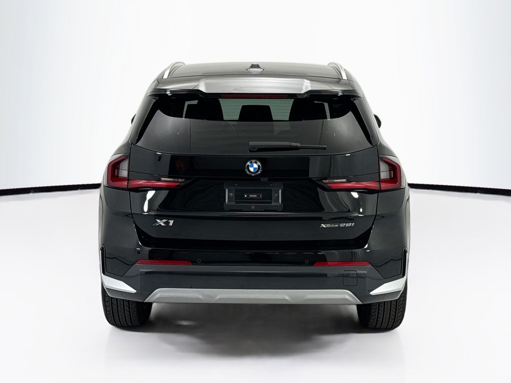 Thumbnail: 2025 BMW X1 - 6