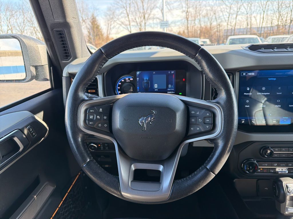 Thumbnail: 2022 Ford Bronco - 12