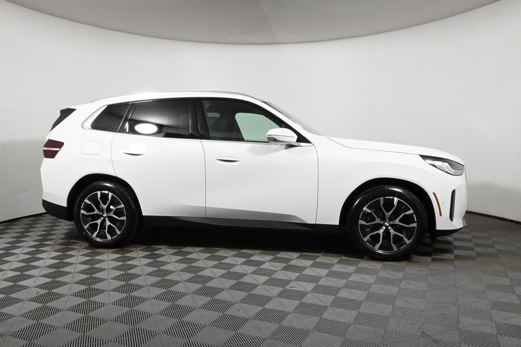 Thumbnail: 2026 BMW X3 - 8