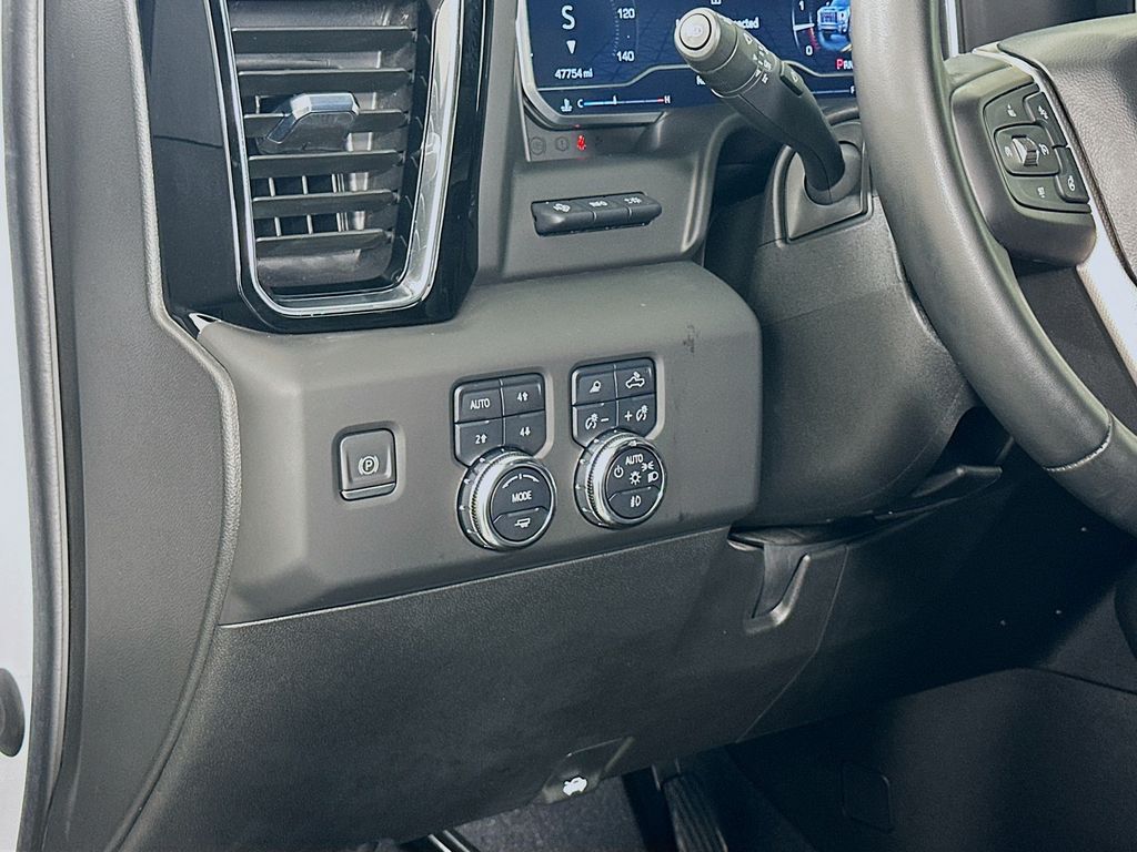Thumbnail: 2024 GMC Sierra 2500 - 10