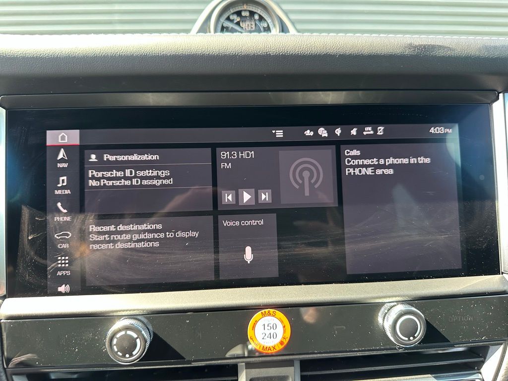 Thumbnail: 2026 Porsche Macan - 32