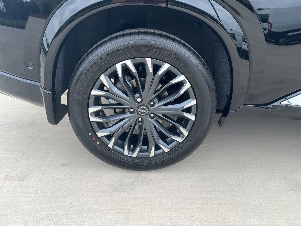 2025 Super Black Nissan Rogue Platinum FWD SUV