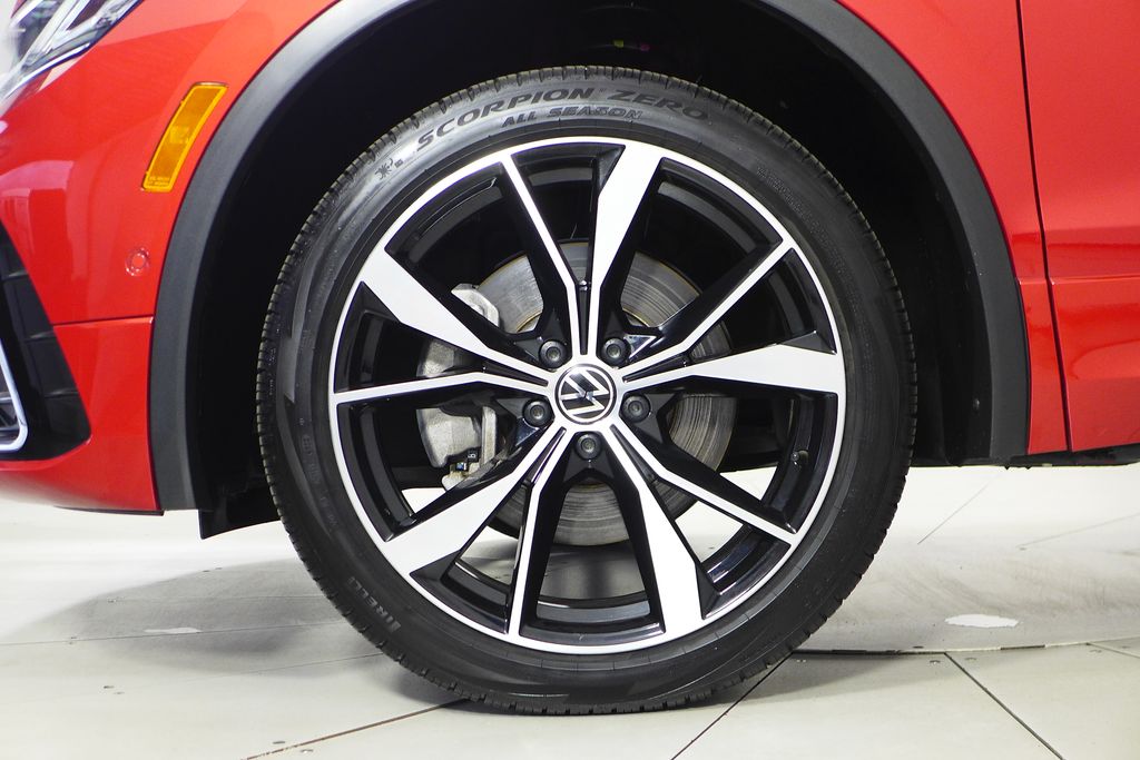 Thumbnail: 2024 Volkswagen Tiguan - 5