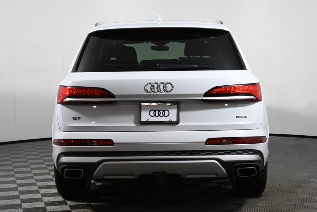 Thumbnail: 2025 Audi Q7 - 6