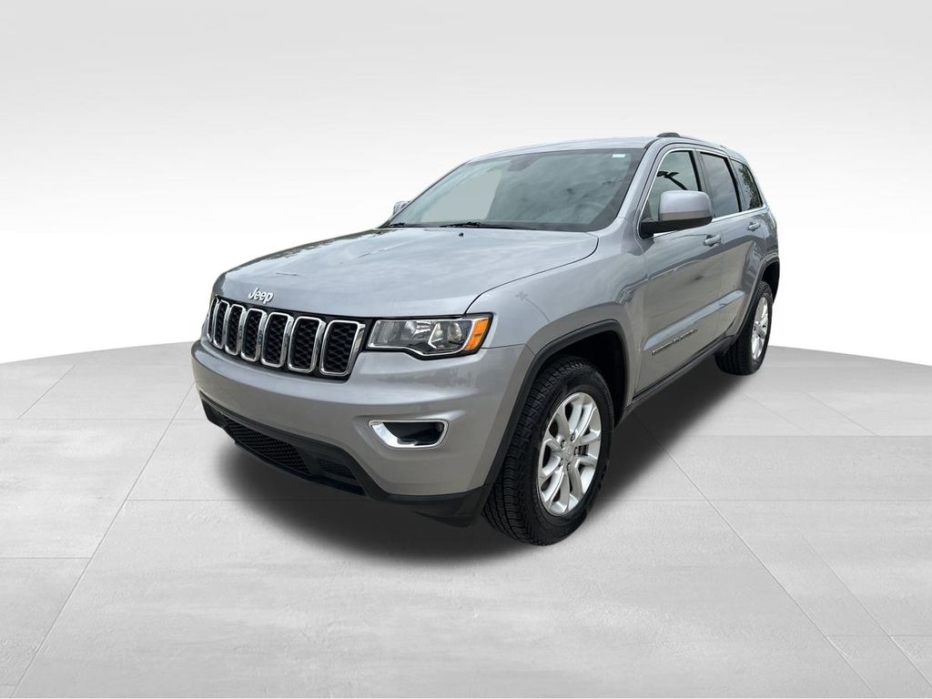 2021 Billet Silver Metallic Clearcoat Jeep Grand Cherokee Laredo X 4X4 SUV