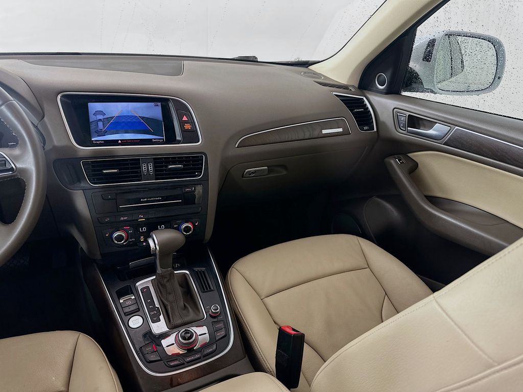 Thumbnail: 2017 Audi Q5 - 24