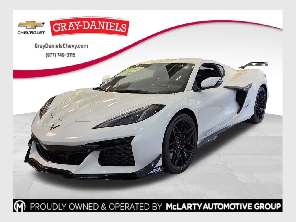 Arctic White 2026 Chevrolet Corvette Coupe Rear-Wheel Drive 8-Speed Dual Clutch
