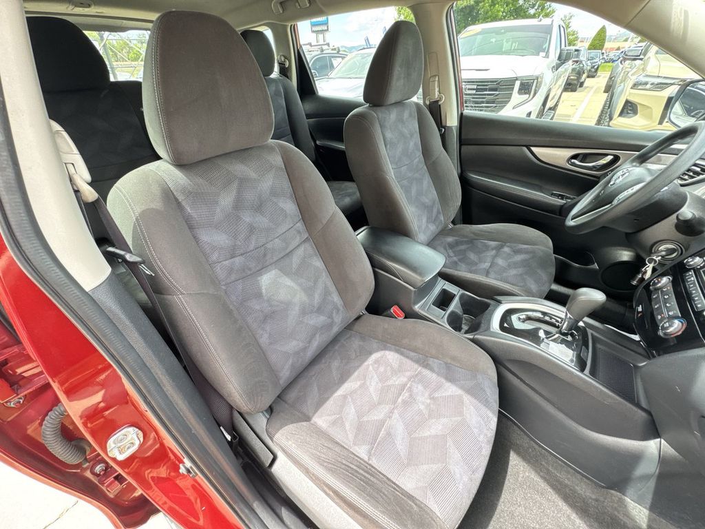 Used 2015 Nissan Rogue SUV