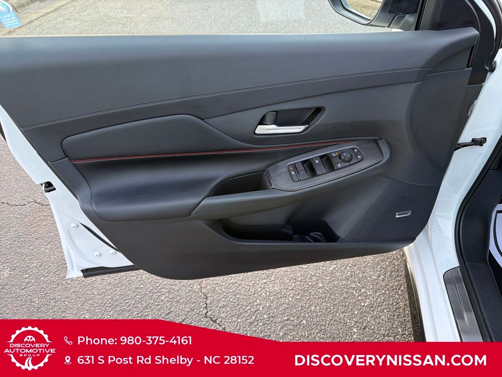 2026 Nissan Sentra SR - Photo 11