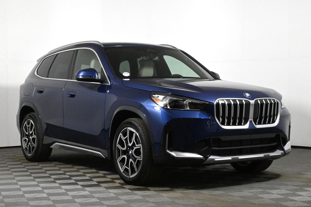 2025 BMW X1 xDrive28i 9