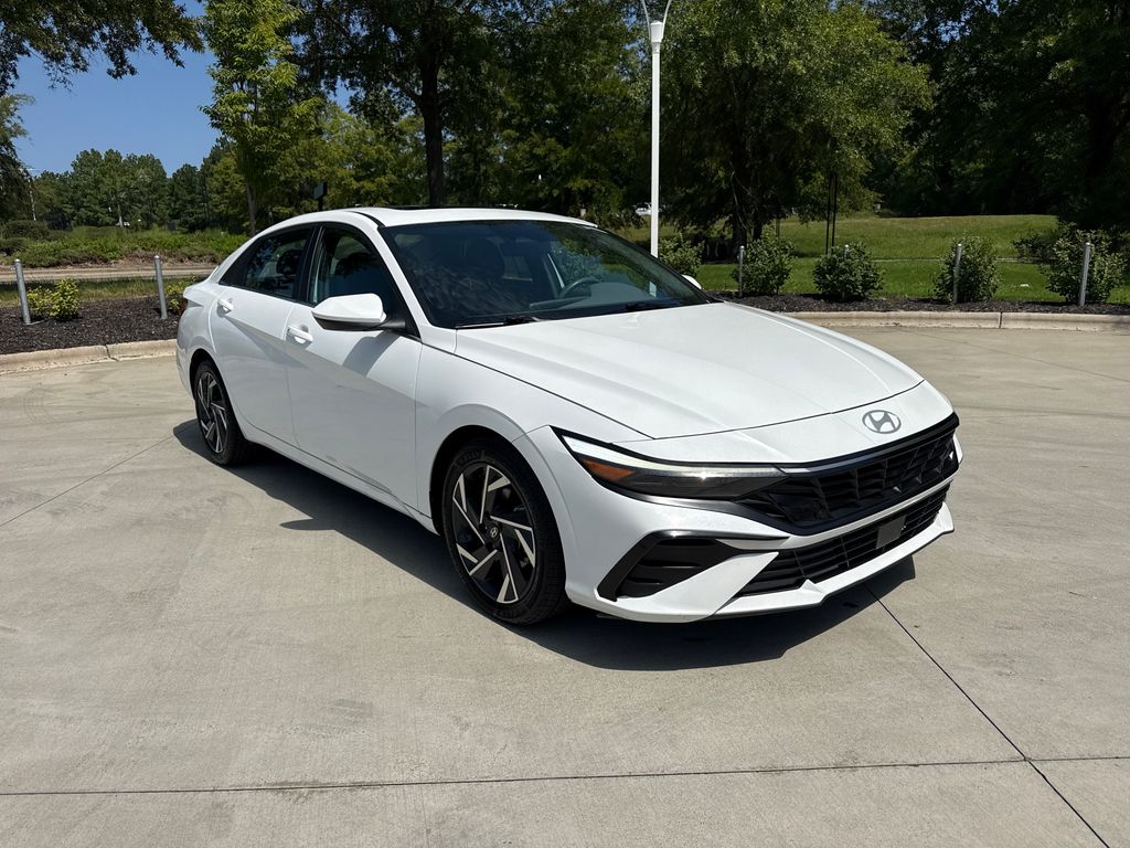 2025 Hyundai Elantra SEL Convenience
