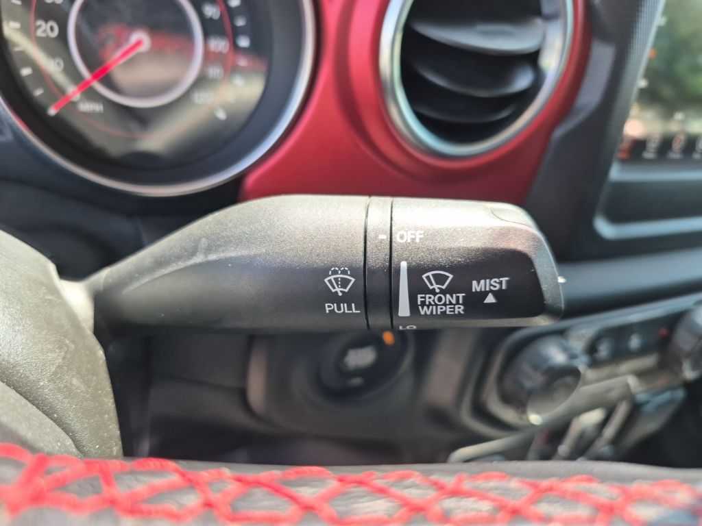 Used Car 2021 Jeep Gladiator  Rubicon For Sale Under $35,000 In Austin, Texas