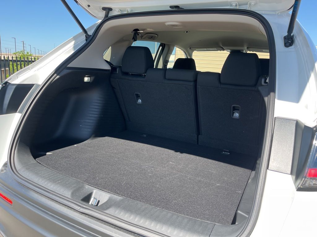 Thumbnail: 2026 Honda HR-V - 9