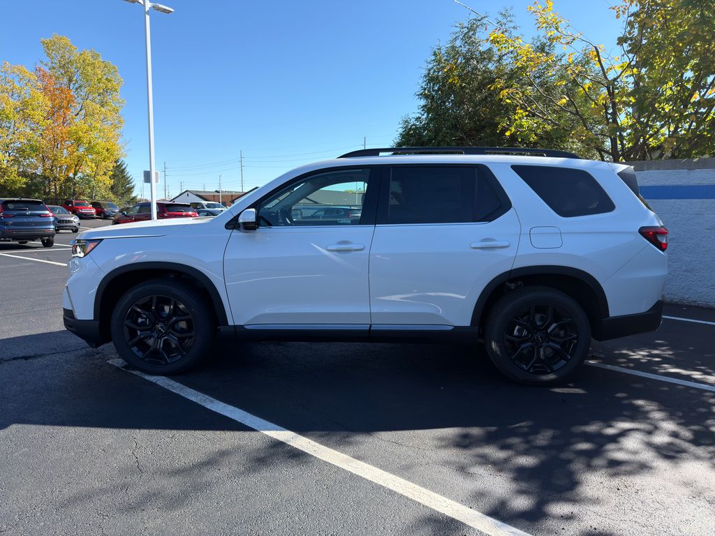 Thumbnail: 2025 Honda Pilot - 2