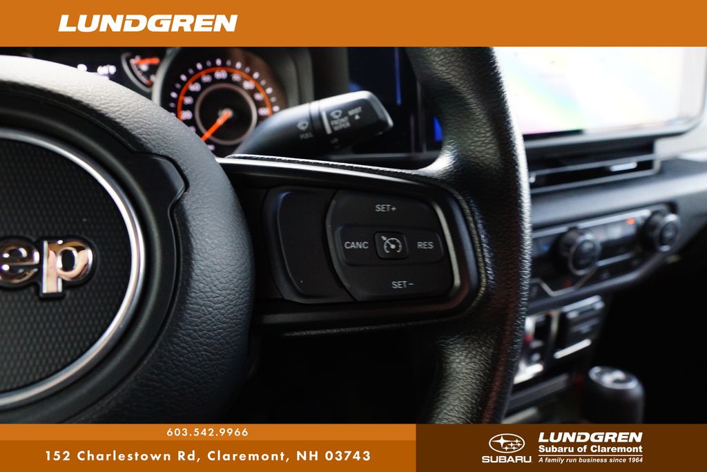 Used 2025 Jeep Wrangler SUV
