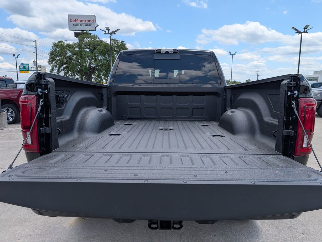 2026 Ram 2500 Laramie Black at River Oaks CDJR