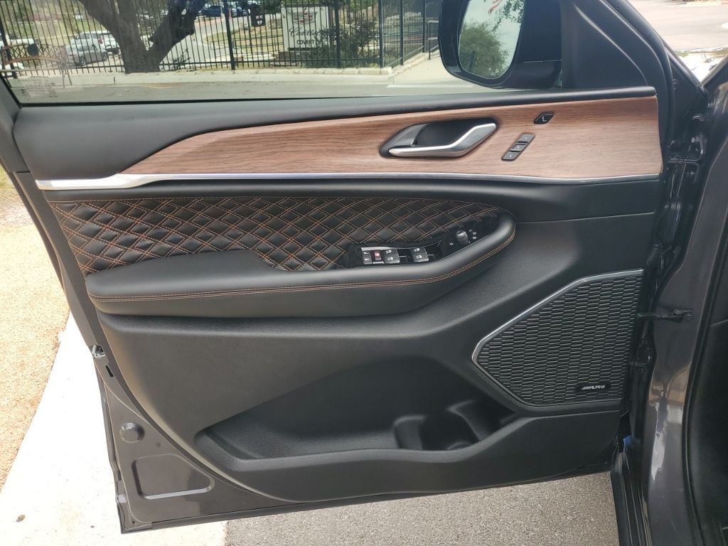 Used Car 2024 Jeep Grand Cherokee L  Summit For Sale Under $50,000 In Austin, Texas