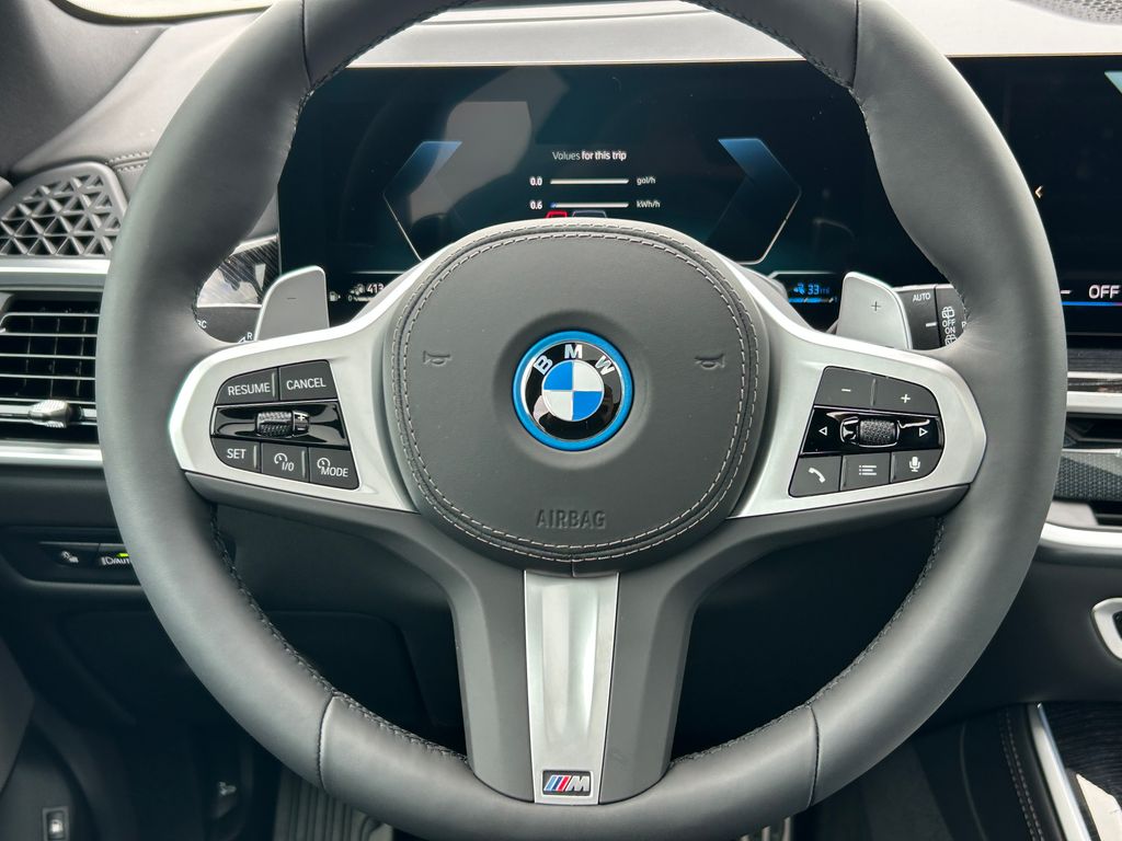 Thumbnail: 2026 BMW X5 - 18