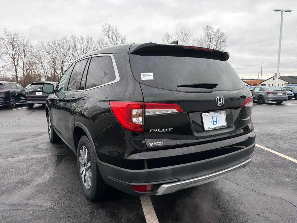 Thumbnail: 2019 Honda Pilot - 3