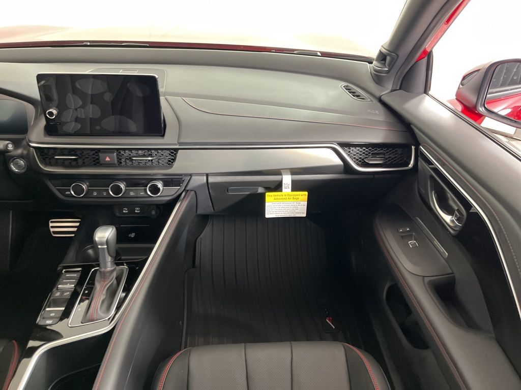 Thumbnail: 2025 Acura ADX - 15