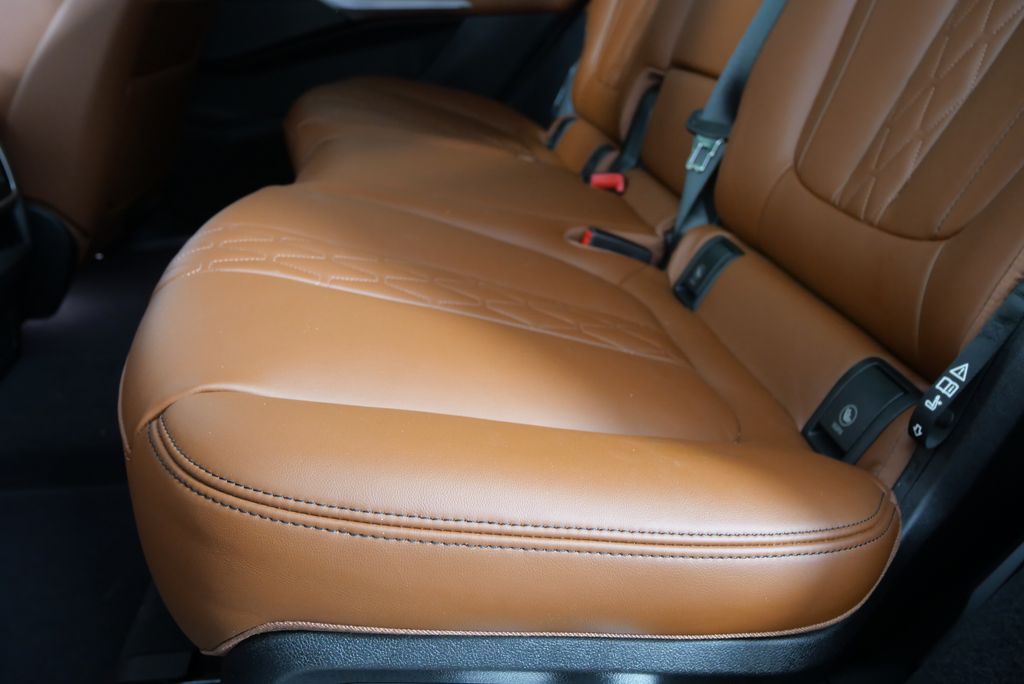 2024 BMW X7 xDrive40i 14