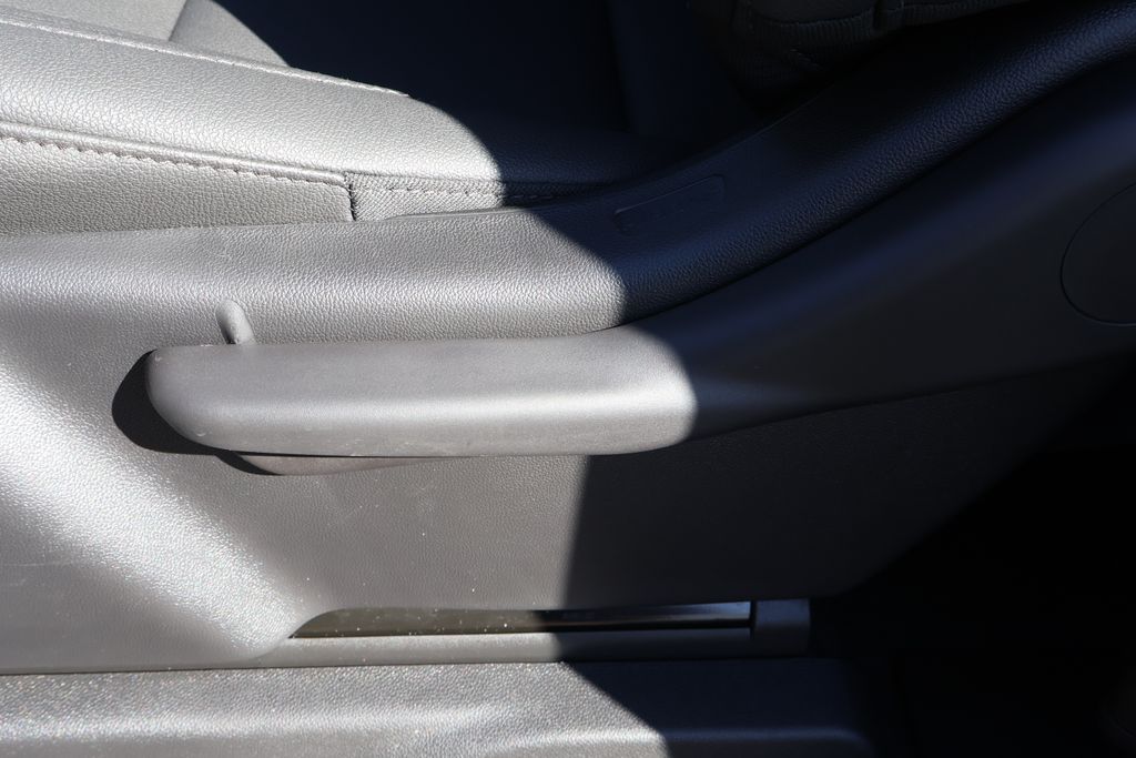 Thumbnail: 2026 Chevrolet Silverado 1500 - 15