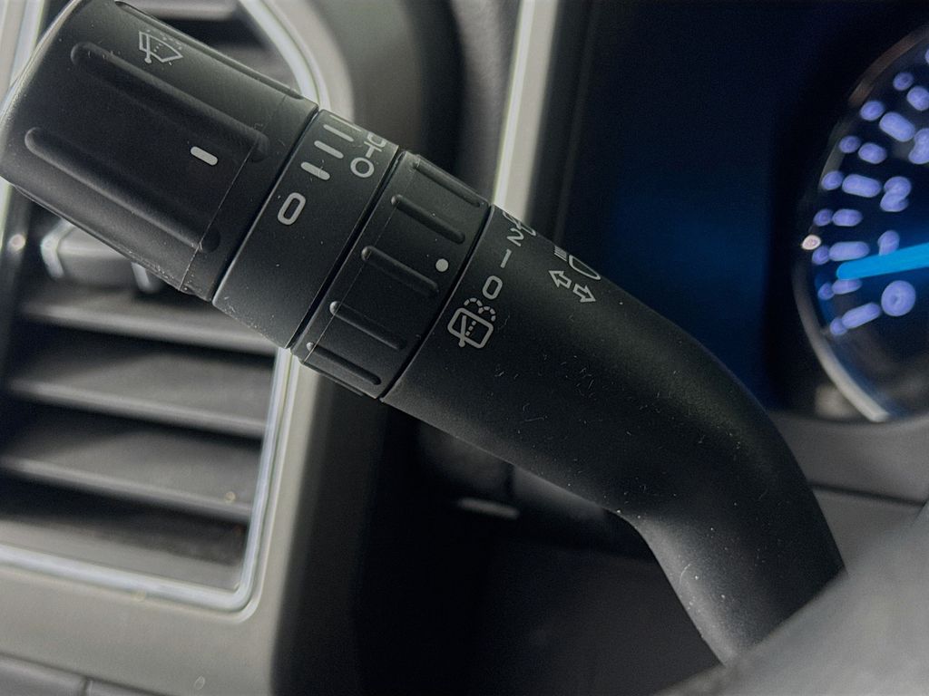 Used Car 2019 Ford Expedition  Xlt For Sale Under $20,000 In Austin, Texas