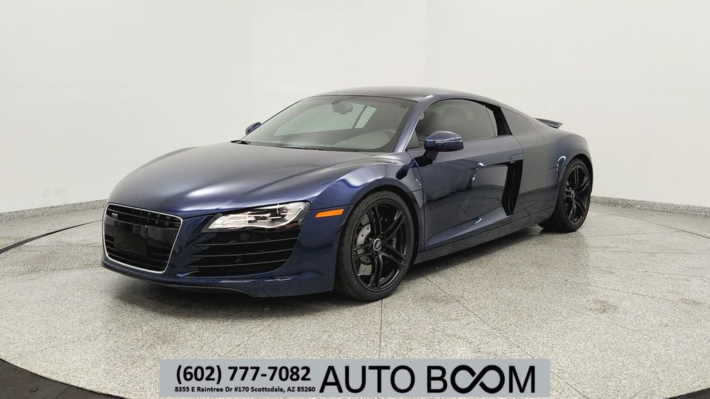Mugello Blue Pearl Effect/Night Blue 2008 Audi R8 Coupe 6-Speed Automatic