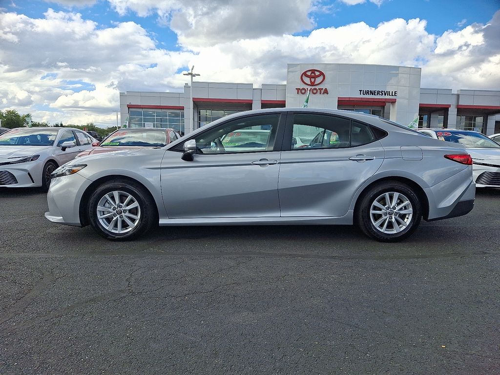Thumbnail: 2025 Toyota Camry - 7