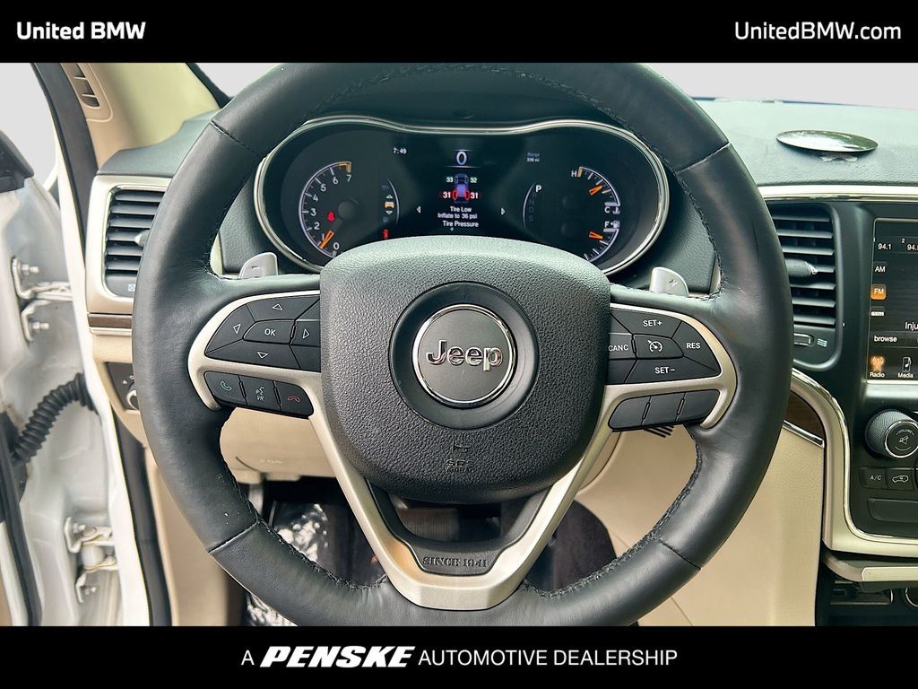 Thumbnail: 2015 Jeep Grand Cherokee - 6