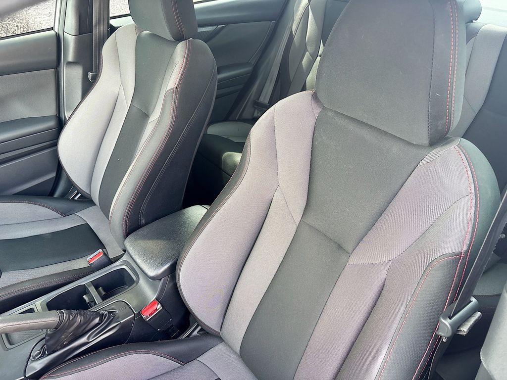 Used 2023 Silver Subaru Base image 19