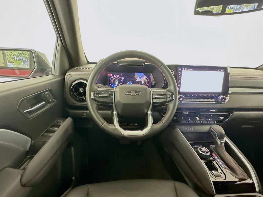 Thumbnail: 2025 Chevrolet Colorado - 23